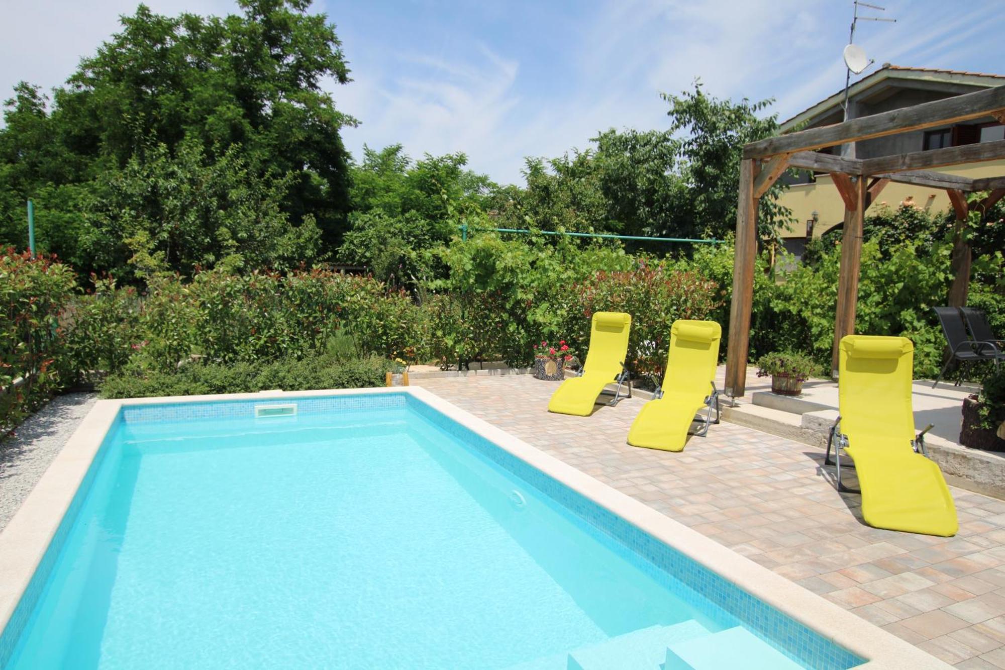 Apartments Green Garden Labinci Exterior photo